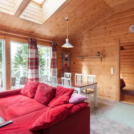 Дом отдыха Toriko Village *